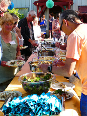 VolunteerDinner_2.jpg
