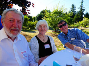 VolunteerDinner_7.jpg